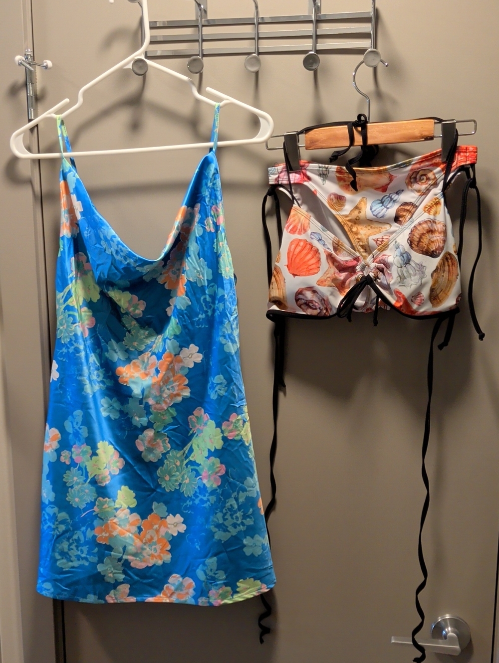 ​🧜‍♀️ Mermaid Beach Bundle: Handmade Etsy Seashell Bikini (M) & Floral Cover-Up